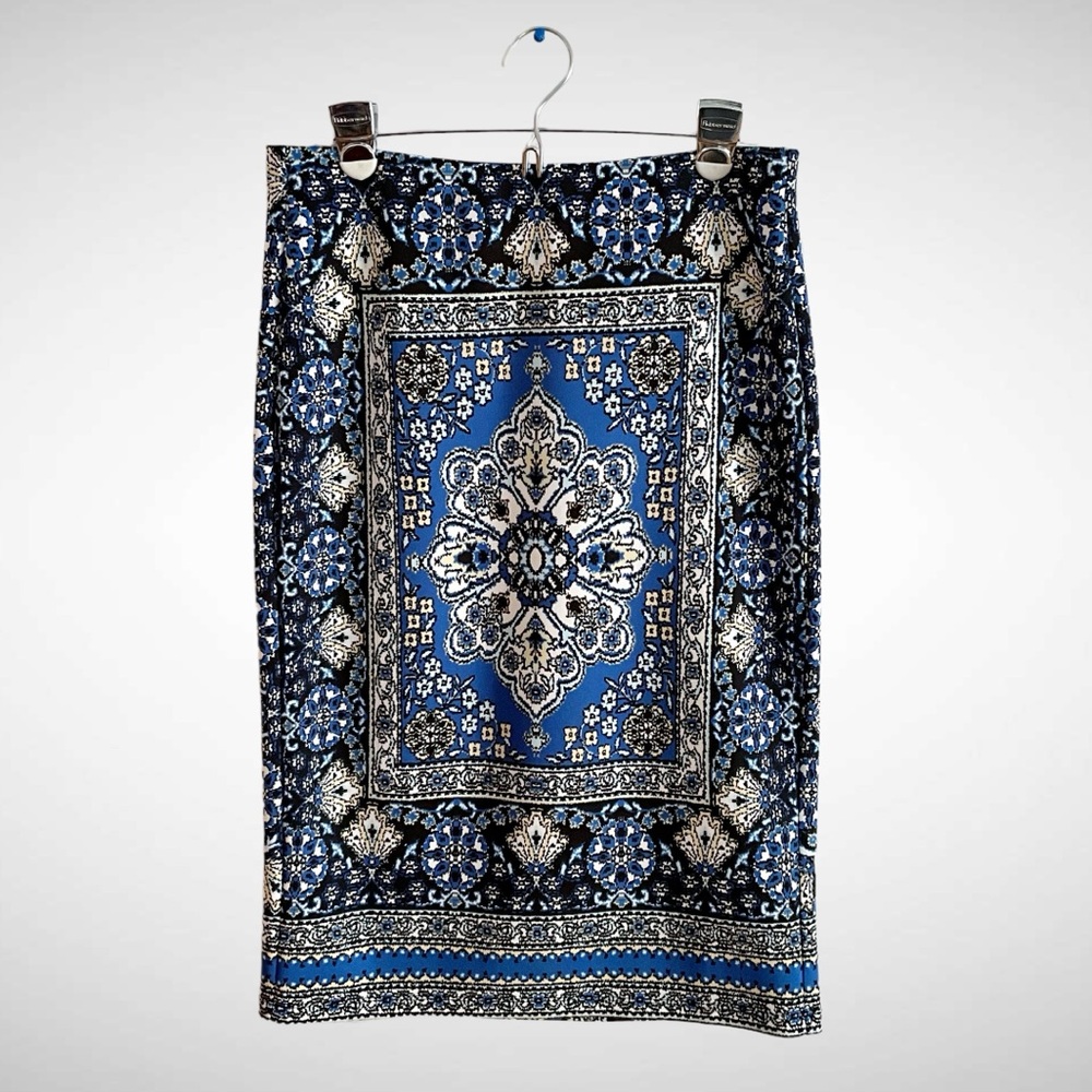 Carmen Marc Valvo Pullon Stretchy Pencil Midi Skirt